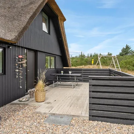 Reiko Holiday home *