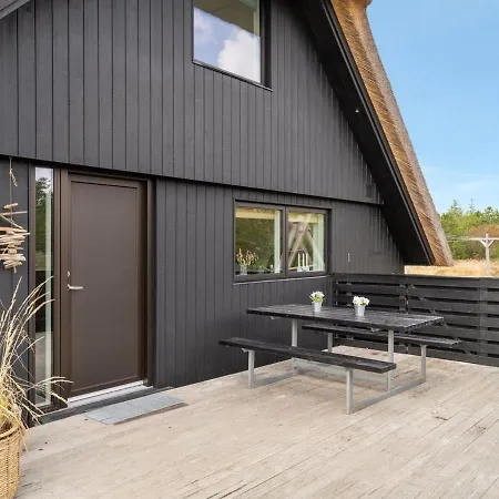 Reiko Holiday home *