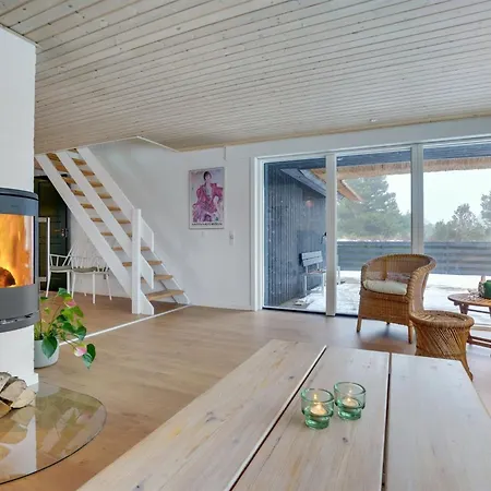 Dom wakacyjny Reiko - 1-5km From The Sea By Interhome
